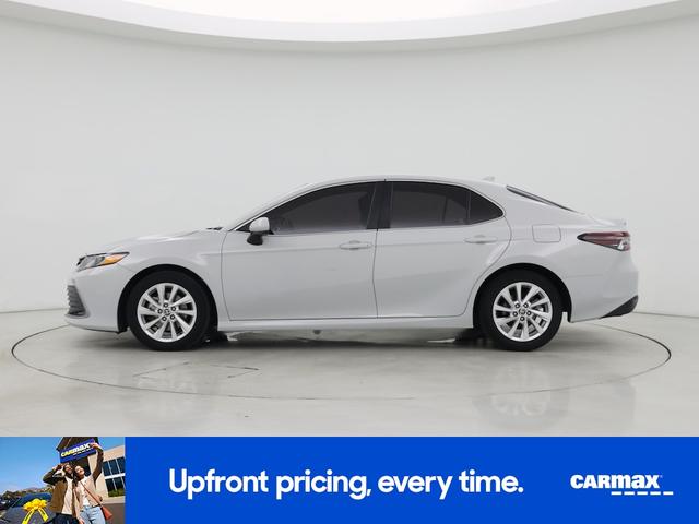 Photo of 2023 White Toyota Camry
