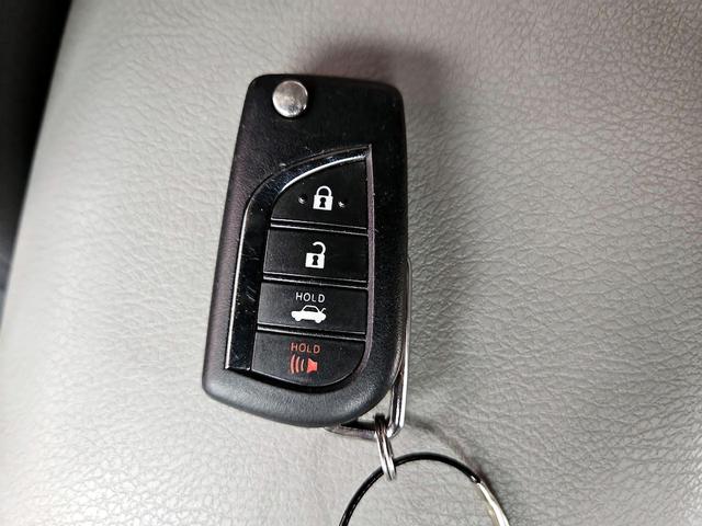 Photo of 2023 White Toyota Camry