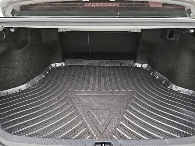 Photo of 2023 White Toyota Camry