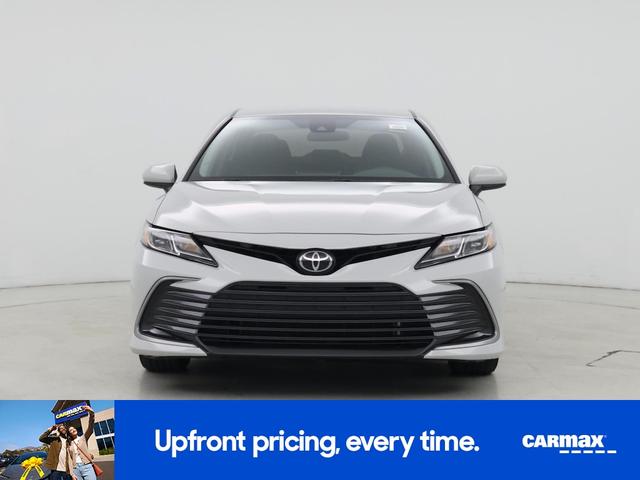Photo of 2023 White Toyota Camry