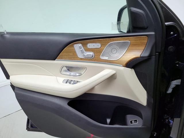 Photo of 2021 Blue Mercedes-Benz GLE 350