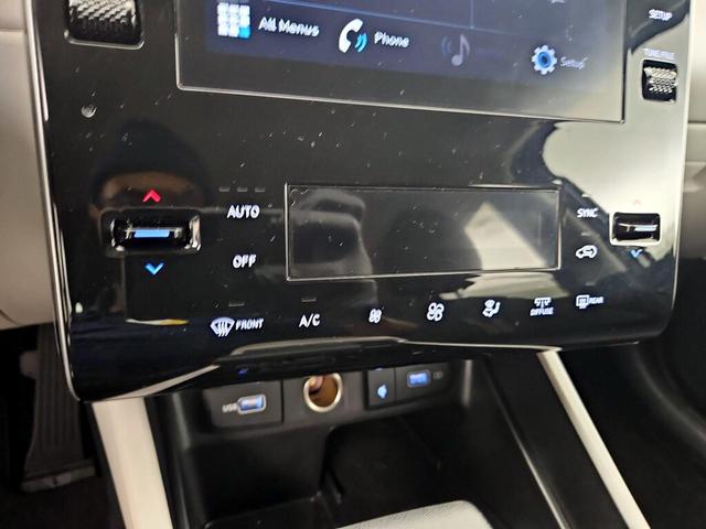 Photo of 2024 Silver Hyundai TUCSON