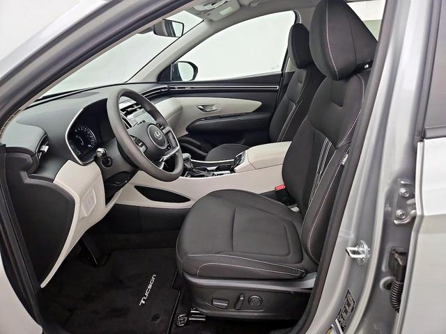 Photo of 2024 Silver Hyundai TUCSON