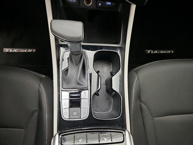 Photo of 2024 Silver Hyundai TUCSON