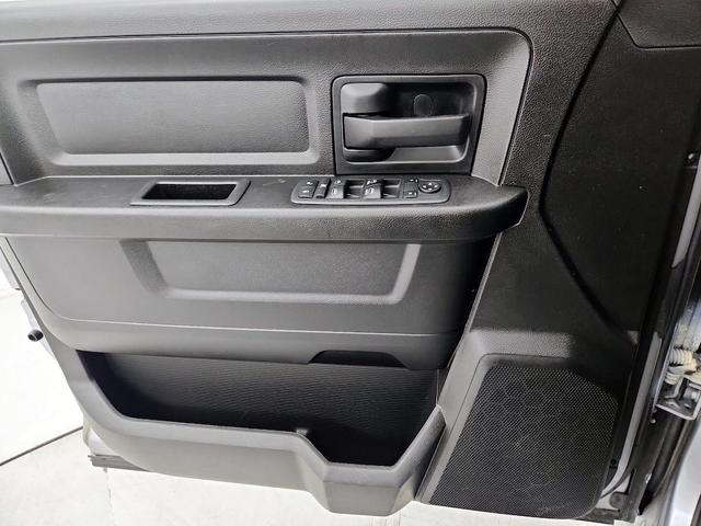 Photo of 2019 Gray RAM 1500 Classic