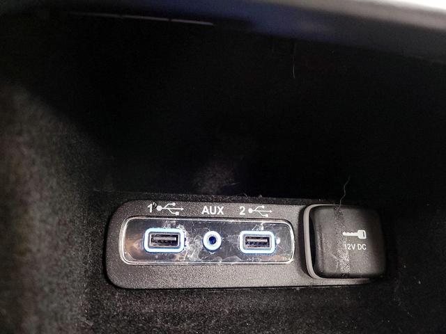 Photo of 2018 Gray Jeep Grand Cherokee