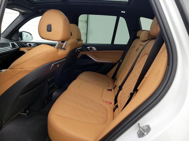 Photo of 2024 White BMW X5