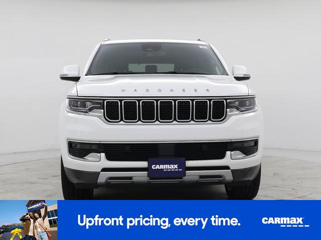 Photo of 2022 White Jeep Wagoneer