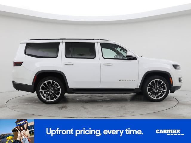Photo of 2022 White Jeep Wagoneer
