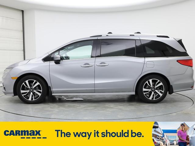 Photo of 2019 Silver Honda Odyssey