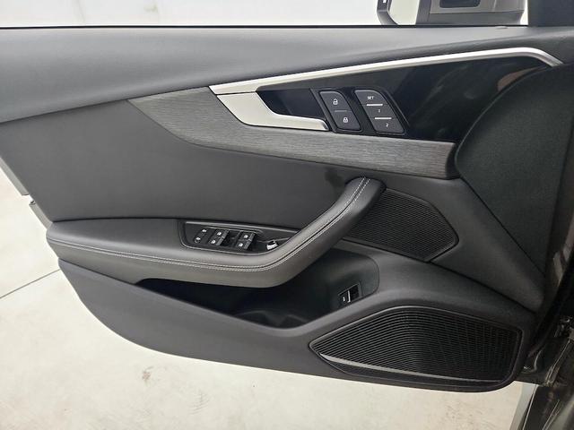 Photo of 2023 Gray Audi A4
