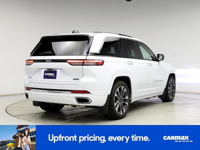 Photo of 2023 White Jeep Grand Cherokee 4xe