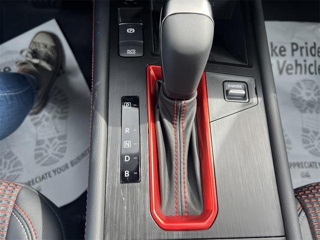 Photo of 2025 Super Black Nissan Kicks