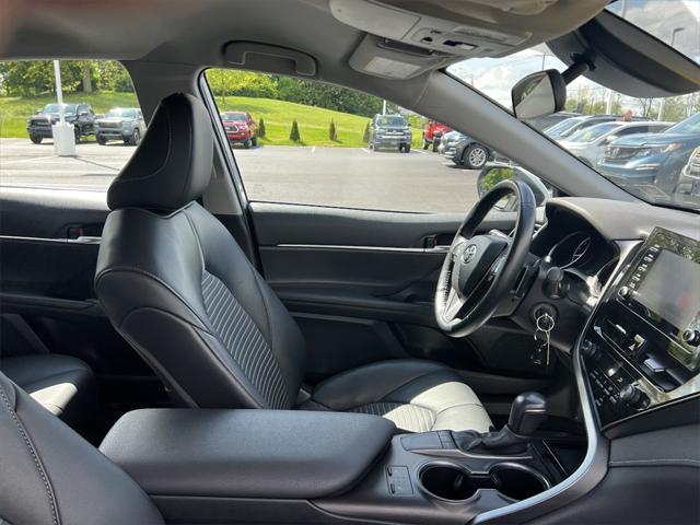 Photo of 2024 White Toyota Camry