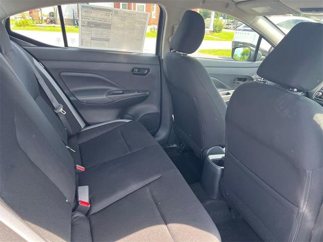 Photo of 2025 Gun Metallic Nissan Versa