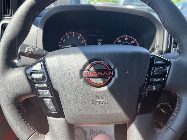 Photo of 2025 Super Black Nissan Frontier