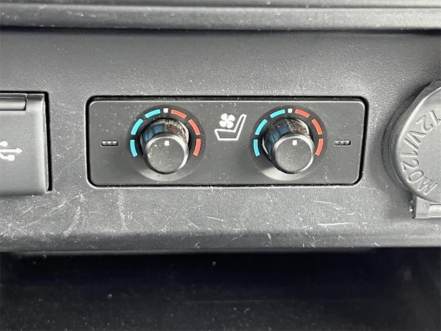 Photo of 2023 Gray Toyota 4Runner