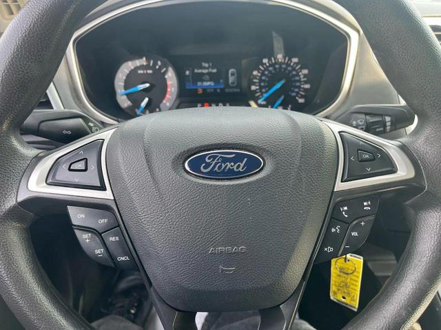 Photo of 2015 Gray Ford Fusion