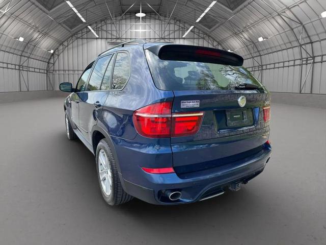 Photo of 2011 Blue BMW X5