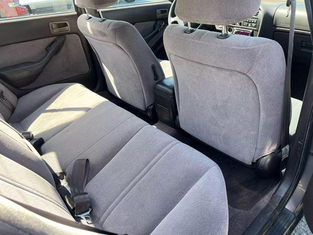 Photo of 1995 PEWTER Toyota Camry