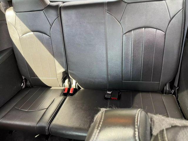 Photo of 2017 Burgundy Chevrolet Traverse