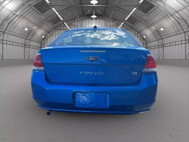 Photo of 2011 Blue Ford Focus