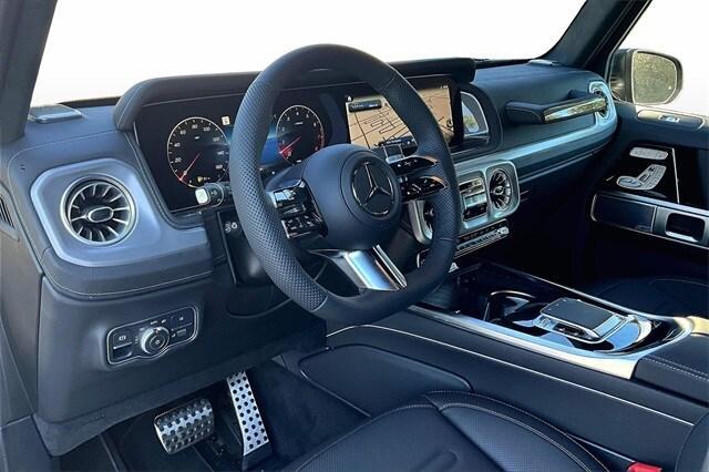 Photo of 2025 Midnight Black Mercedes-Benz G-Class