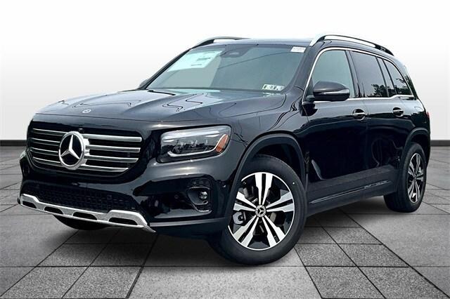 Photo of 2025 Midnight Black Mercedes-Benz GLB 250