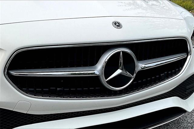 Photo of 2025 Polar White Mercedes-Benz C-Class