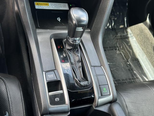 Photo of 2017 Lunar Silver Metallic Honda Civic