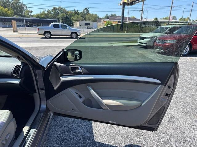 Photo of 2009 Amethyst Graphite INFINITI G37