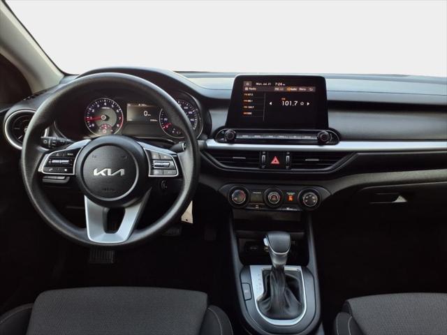 Photo of 2022 Gravity Gray Kia Forte