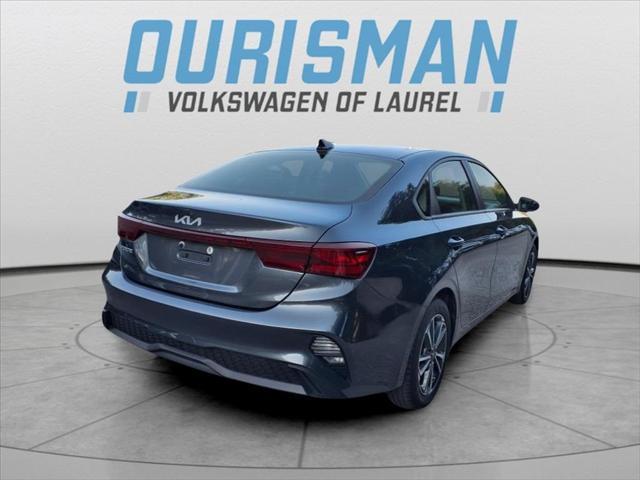 Photo of 2022 Gravity Gray Kia Forte