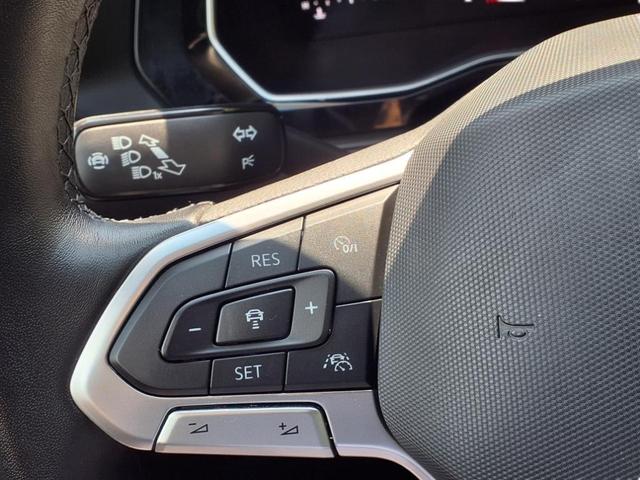 Photo of 2024 Platinum Gray Metallic Volkswagen Jetta