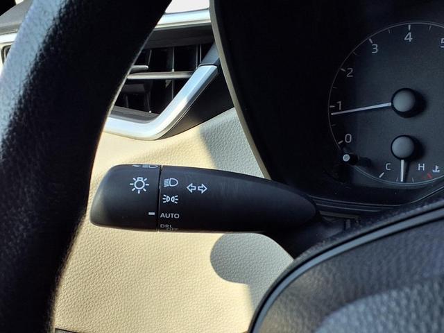 Photo of 2024 Midnight Black Metallic Toyota Corolla