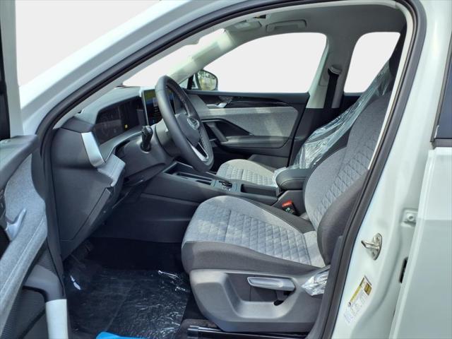 Photo of 2025 White Volkswagen Tiguan