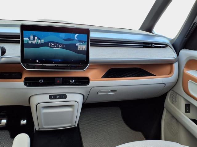 Photo of 2025 Energetic Oran Volkswagen ID. Buzz