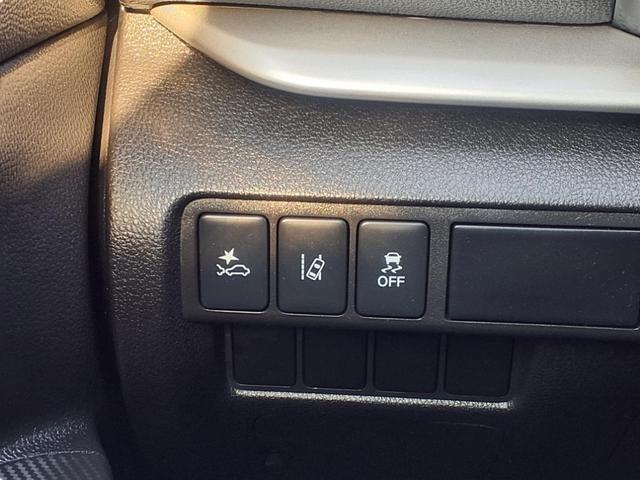 Photo of 2023 Lightning Blue Mitsubishi Eclipse Cross