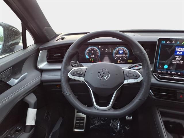 Photo of 2025 Platinum Volkswagen Tiguan