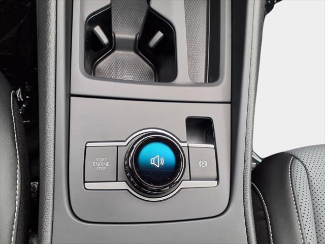Photo of 2025 Platinum Volkswagen Tiguan