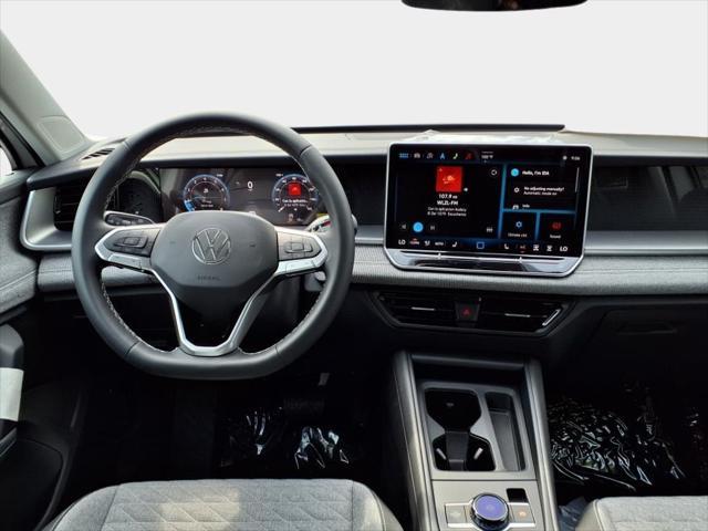 Photo of 2025 White Volkswagen Tiguan
