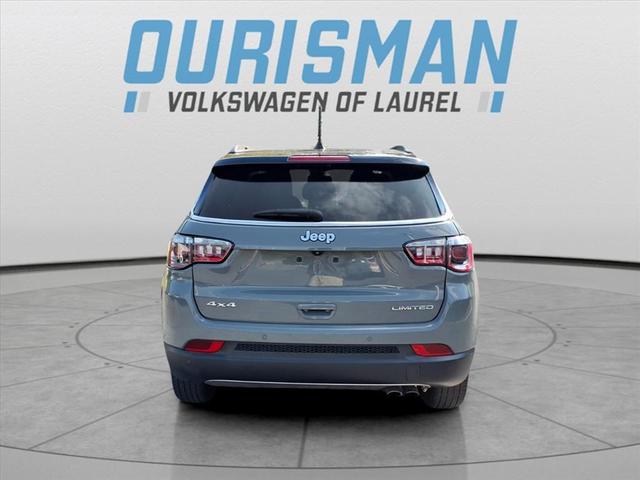 Photo of 2022 Sting-Gray Clearcoat Jeep Compass