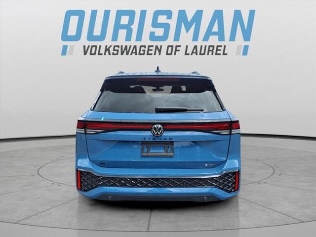 Photo of 2025 Monterey Blue Pearl Volkswagen Tiguan