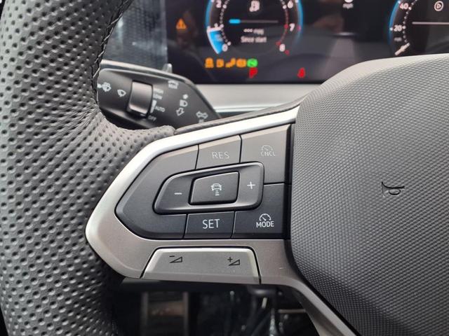 Photo of 2025 Monterey Blue Pearl Volkswagen Tiguan