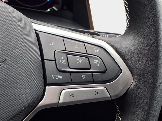 Photo of 2025 White Volkswagen Atlas