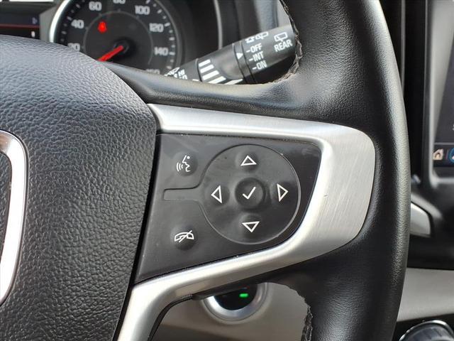 Photo of 2024 Summit White GMC Terrain
