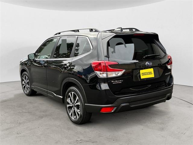 Photo of 2023 Crystal Black Silica Subaru Forester