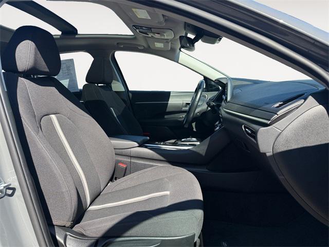 Photo of 2022 Hampton Gray Hyundai SONATA
