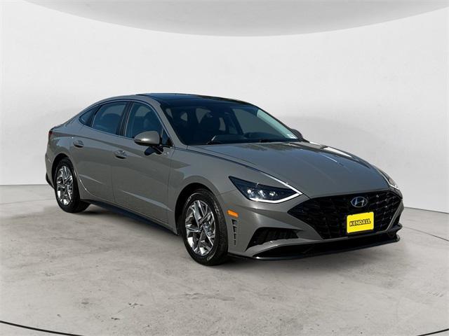 Photo of 2022 Hampton Gray Hyundai SONATA