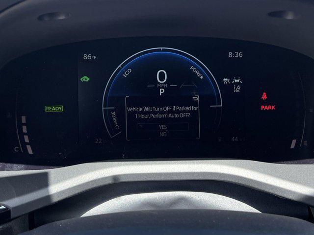 Photo of 2025 Ice Cap Toyota Camry